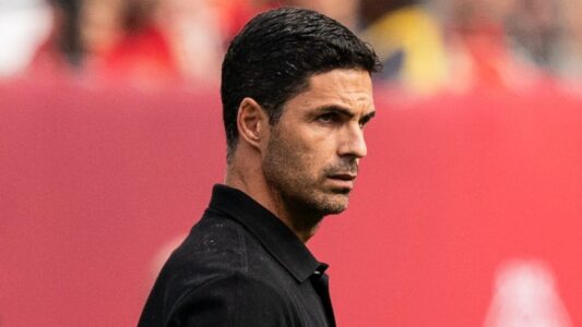 ميكيل أرتيتا يتحدث في مؤتمر صحفي بعد مباراة أرسنال